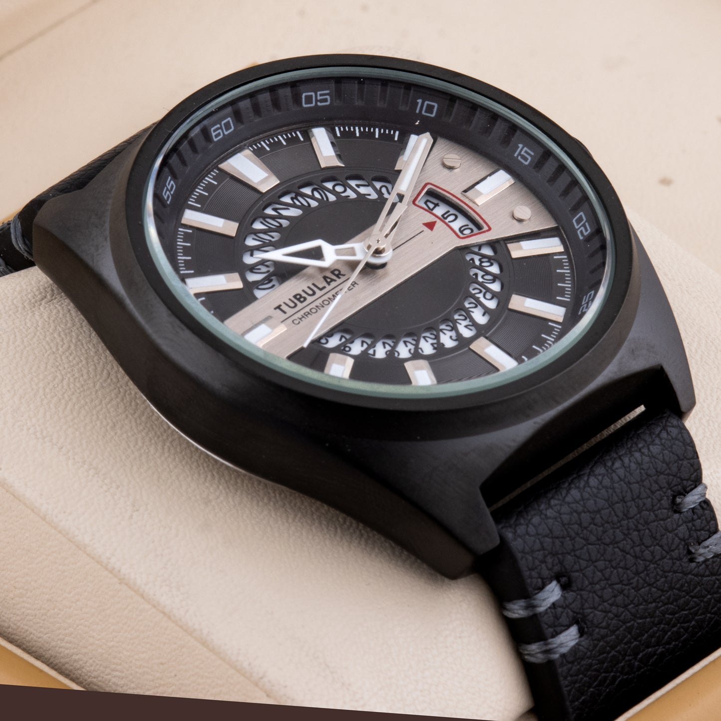 Tubular Presentable Mens Watch